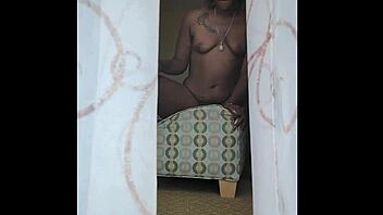 Is naejae onyxx watching me from the window?