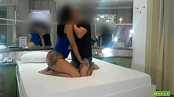 I grabbed the babe on all fours and came hard in her pussy