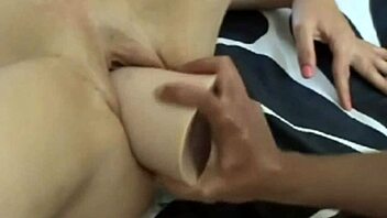 watch me take this huge dildo and fist deep