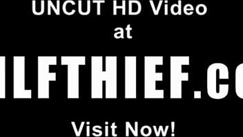 18+ punca in mačeha ujeti s strani policista v trgovini in odvlečeni v zadnjo sobo