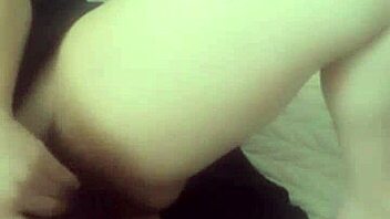 Hey, Chinese beauty, sneaking solo play on the break room sofa? Let’s keep it hush!