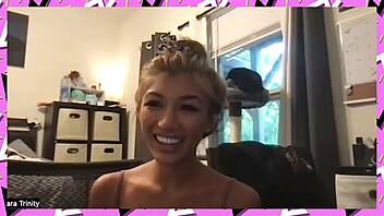 I’m obsessed with Clara Trinity stripping in season 5!