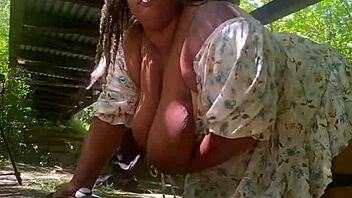 Fucking under the park bridge was thrilling 😏