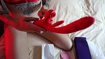 Sunako Kirishiki gets a surprise orgasm from husband.