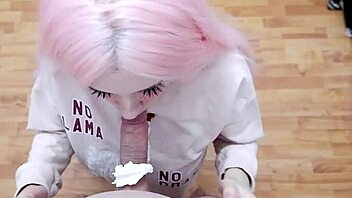 Young Teen Babe Licks Cock Covered With Whipped Cream For Sweet Oral Fun