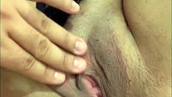 esposa infiel siente emocion al ponerle los cachos a su marido con su mejor amigo.