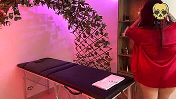 the massage room service turned into a delicious teen 18+ fuck with milf