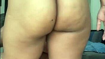 Gran corrida de semen en el culo de mi guia turistica