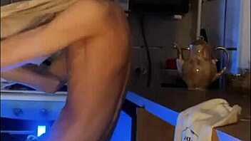 I watch twinks masturbatin' in gay romantic way