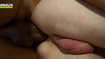 THE ENDOWED INVADER FUCKED THE TWINK'S ASS BAREBACK IN BRAZIL