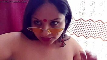 Fat bbw quickly swallows cum from big tits