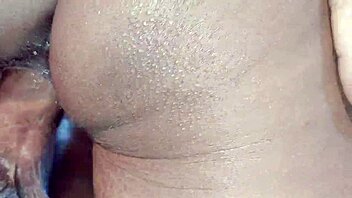 Tyttöystävät ja poikaystävät kova kotinussinta Hanif, Popy, Sumona, Manik 😏