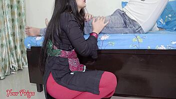 Indian maid squirts after hard fucking.