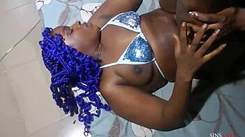 Horny ebony gets wet pussy fucked with cum