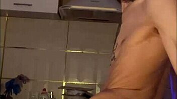 I watch twinks masturbatin' in gay romantic way