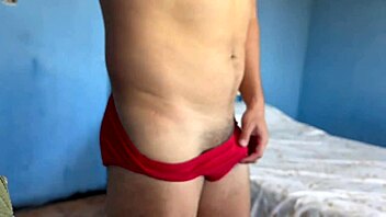 Maduro Gives Economic Support For Blowjob, Then Gets Fucked By Colombian Bodybuilder