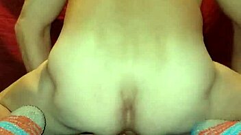 Close up as i destroy my ass riding my dildo intensely