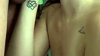 Beautiful amateur gives delicious blowjob with cum in mouth