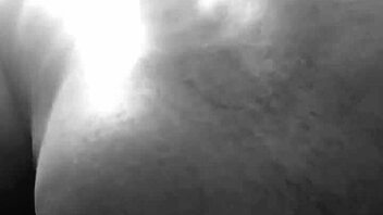 cojida en el ba�o a quick fuck in the bathroom