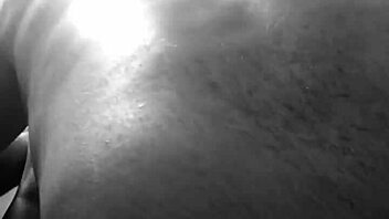 cojida en el ba�o a quick fuck in the bathroom