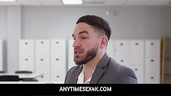 Freya Von Doom joven 18+ en mesa de pool para free use ¡cuando quieras! 🍑