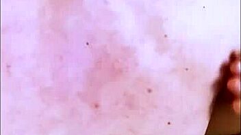 la madrastra de amiga moans loud during intense clit sucking