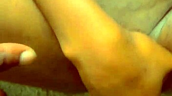 ebony teen loves blowjobs and big black cocks