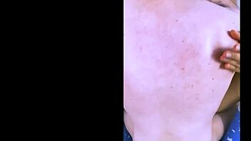 la madrastra de amiga moans loud during intense clit sucking