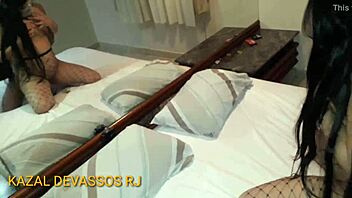 Comedor Creampies Wife of Submissive Husband!