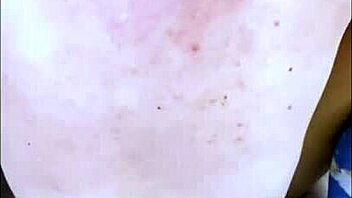 朋友的继母在激烈舔阴时大声呻吟