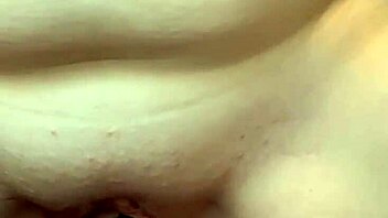 PUSSY PLAY Boys, Wanna SLIDE Your DICK in This WET SQUIRTING Pussy?