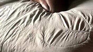 Watch me make customer cum on facetime