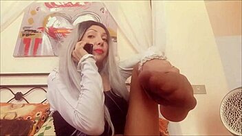 my beautiful feet will please you too.