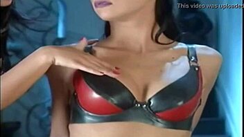 I am trapped in the cage with huge toys around me