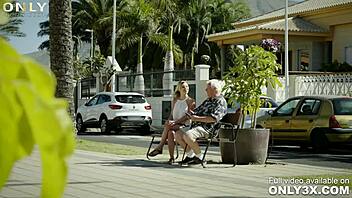 Voluptuous blonde Mary Monroe has awesome sex with rich guy!