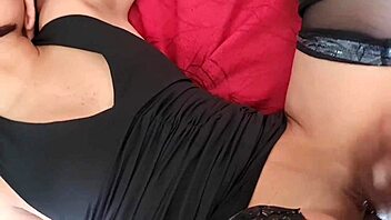 Wow! Leaked Intimate Videos of Nympho Colombian Babe!