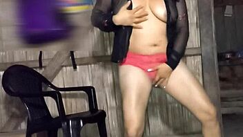 I am a Latina Venezolana dancing for Spanish porn channel