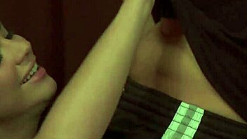 Milfs in group sex getting anal and double penetration 😈