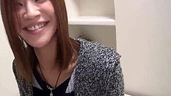 hey, check this chinese babe giving an epic blowjob! 🔥