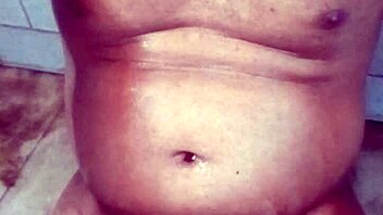 Indian Gay Bottom Takes Own Golden Shower!