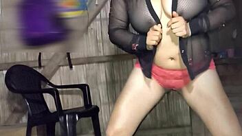 I am a Latina Venezolana dancing for Spanish porn channel