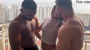 magrinha gets double penetrated on balcony