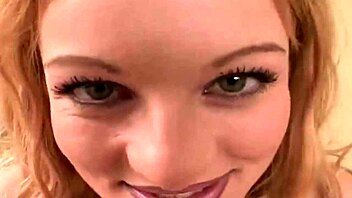 look at this lingerie horny babe masturbating her pussy