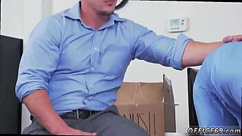 Sugar daddy has gay sex with twink earn that bonus