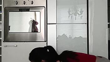 short training routine at the gym with leggings