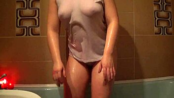 relaxing bath session