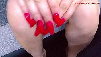 Spicy Sharon Feet Fetish: Homemade Teen 18+ Fun?