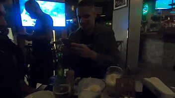 monique bertolini das pegadinhas do joão kleber dando um tour numa oficina de motorhome