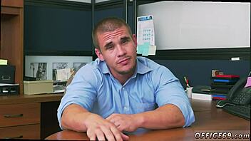 Sugar daddy has gay sex with twink earn that bonus