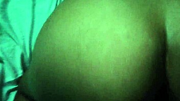 Amiga presta las nalgas y se las lleno de mecos en sesion intensa con prostituta mexicana